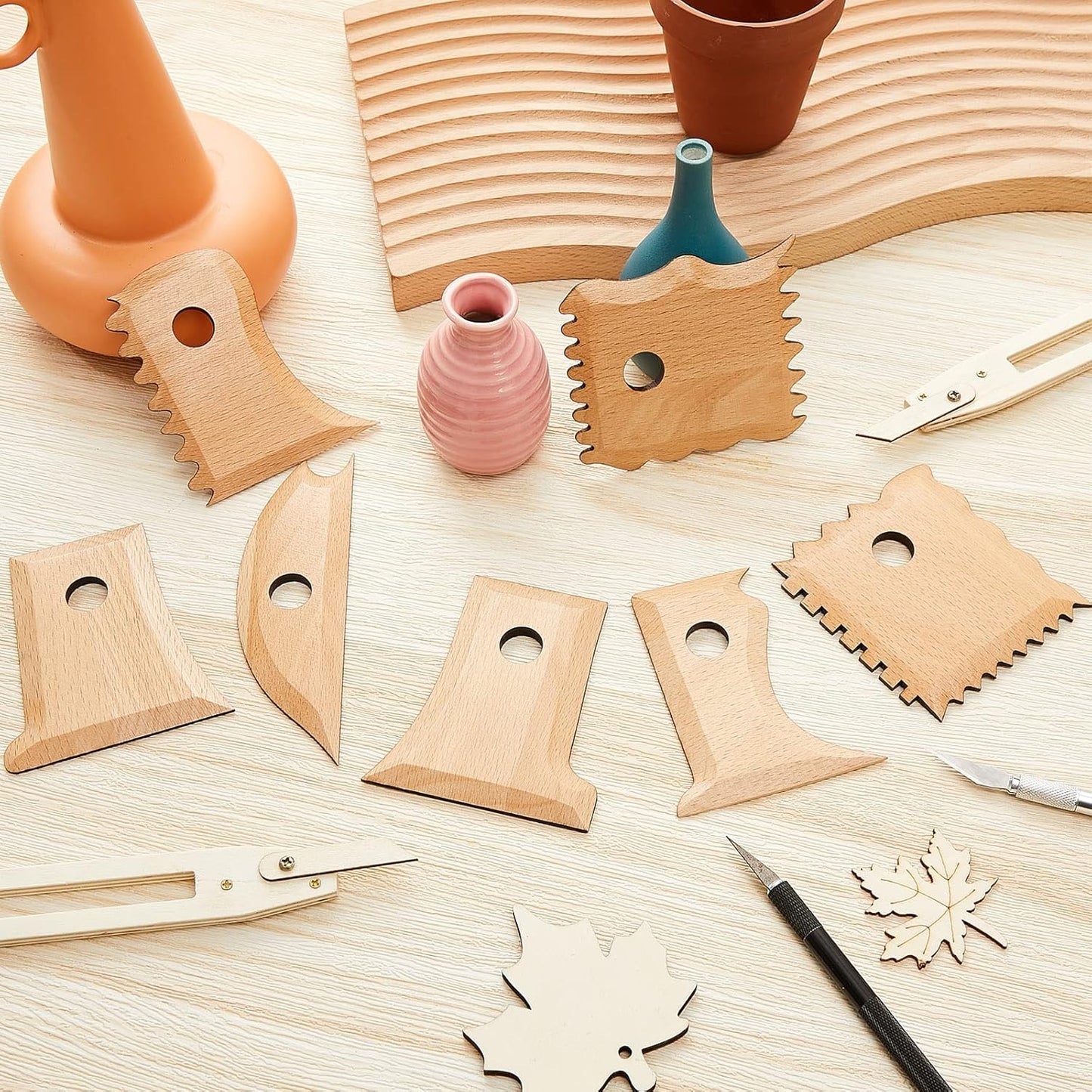 Amylove 7 Pcs Pottery Tools Pottery Foot Shaper Trimming Tools Profile Rib Bundle Foot Shaper for Ceramics for Carving Clay Molds Clay Texture Ribs Ceramics, Beech Wood, Stylish Style