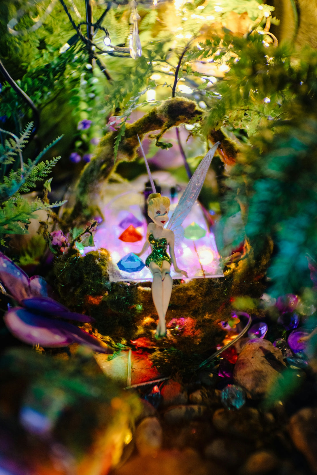 a pair of scissors sitting on top of a table