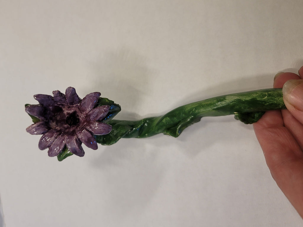 Dainty Floral pipe