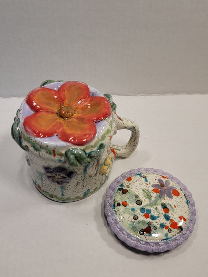 Spring Garden tea mug with lid