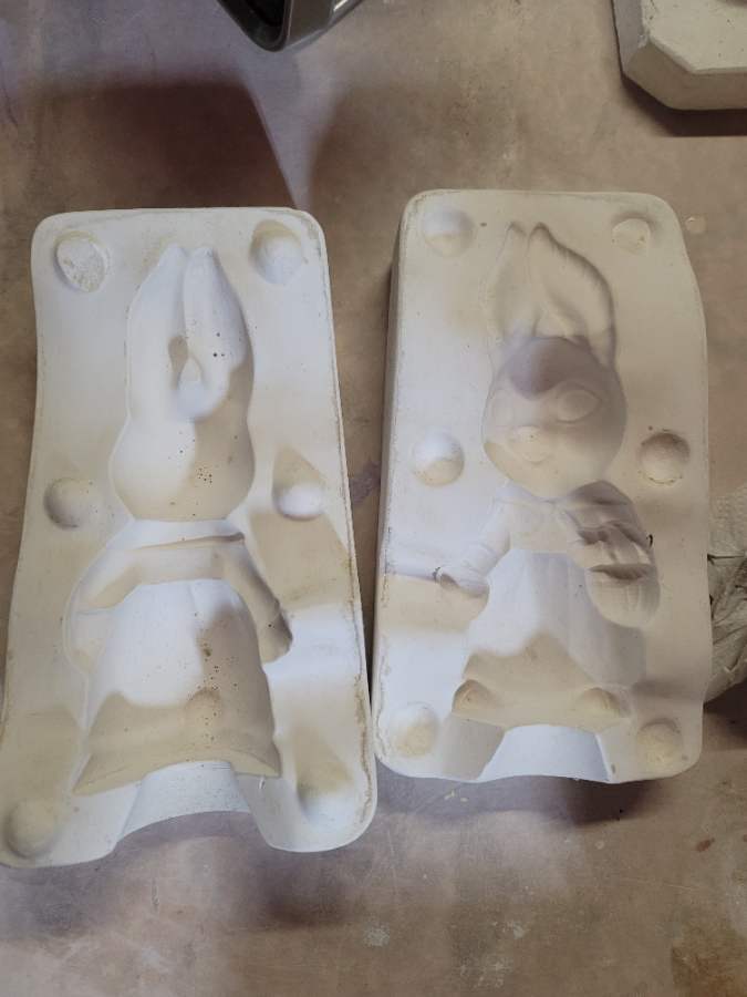 Doc Holliday · 122 · Standing Bunny · Ceramic Mold — All pieces
