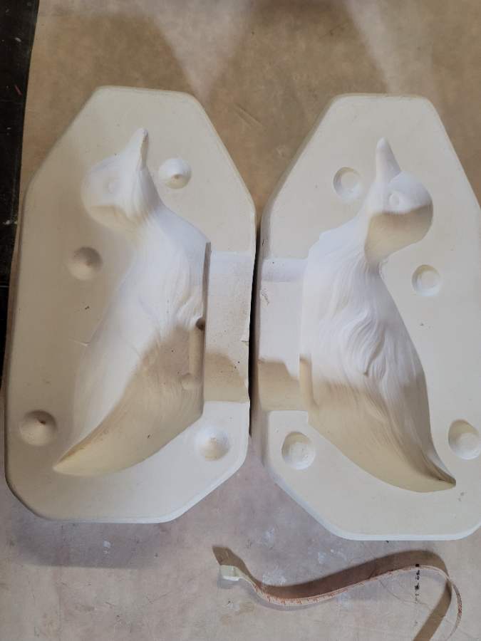 Dona's · D508 · Laying Baby Duck · Ceramic Mold — All pieces