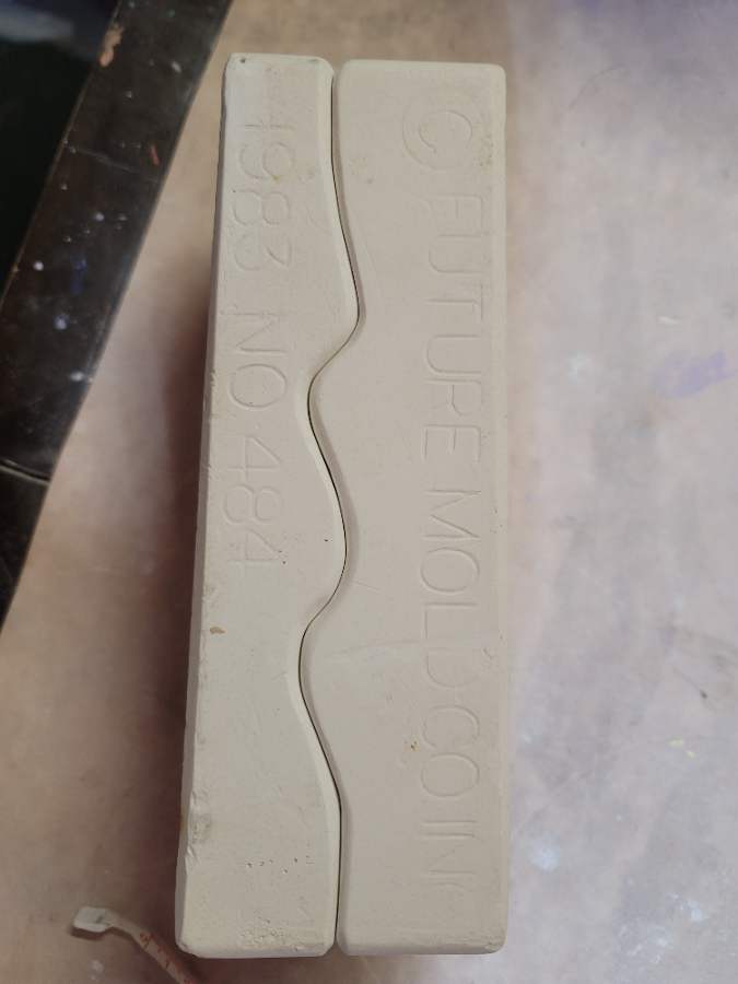 Future Mold · 484 · Teddy bears · Ceramic Mold — Markings & mold number