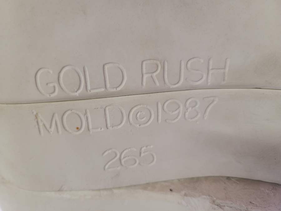 Gold Rush · 265 · Decorative vessel · Ceramic Mold — Markings & mold number